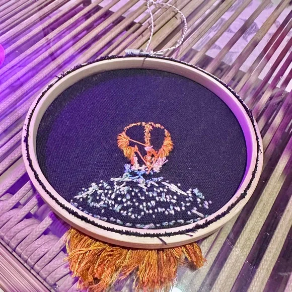 Cottage Folk Girl Braided Hair Cross Stitch Hoop 6x6 - Picture 6 of 6